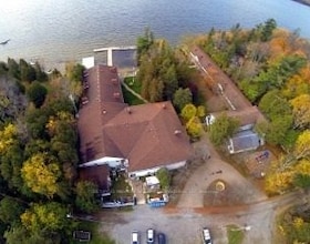 44 Royal Cedar Rd, Kawartha Lakes, Ontario , MLS #X3195348 , Image - 1