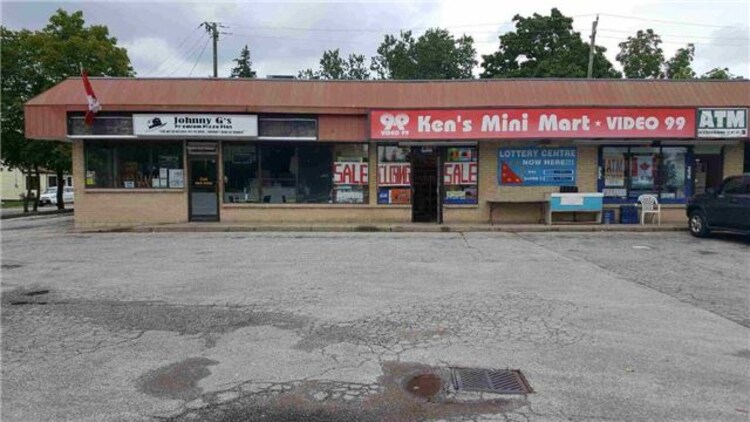 4108 Petrolia Line, Petrolia, ON, Petrolia