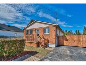 6131 Valley Way, Niagara, ON