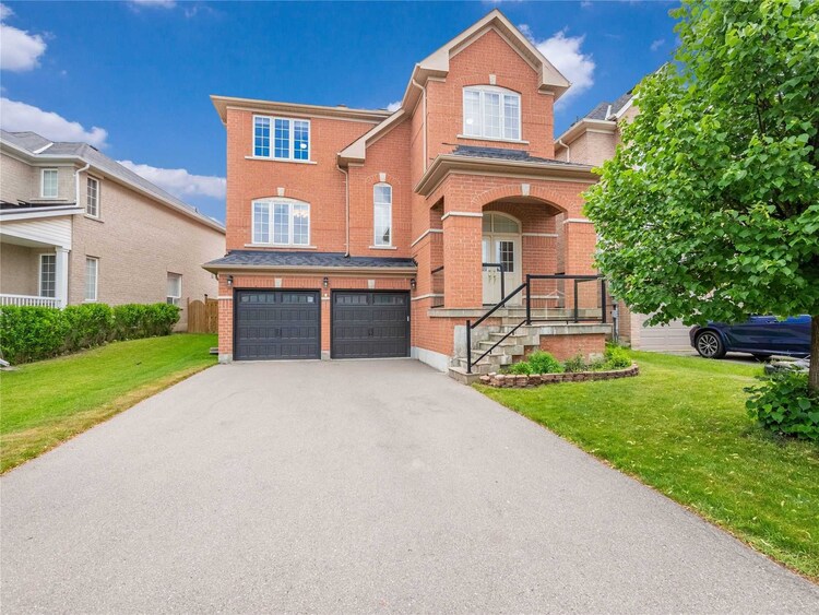 61 Mynden Way, Newmarket, ON, Woodland Hill
