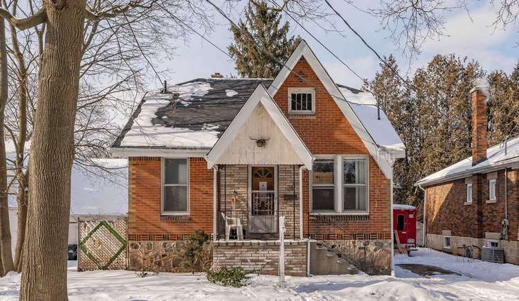 31 James St, Guelph, Ontario, Old University