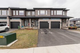 106 Columbus Gate, Hamilton, ON , MLS #X12510078 , Image - 1