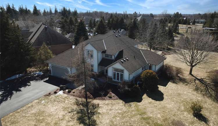 11 Country Spring Walk, Woolwich, Ontario, 