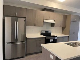 12 Terrace Bay Lane, York, ON , MLS #N12079256 , Image - 1