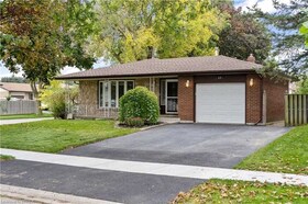 17 Penny Lane, Brantford, ON , MLS #X12446946 , Image - 1