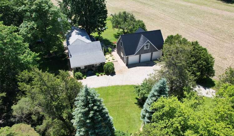 36121 Grand Bend Rd, North Middlesex, Ontario, 