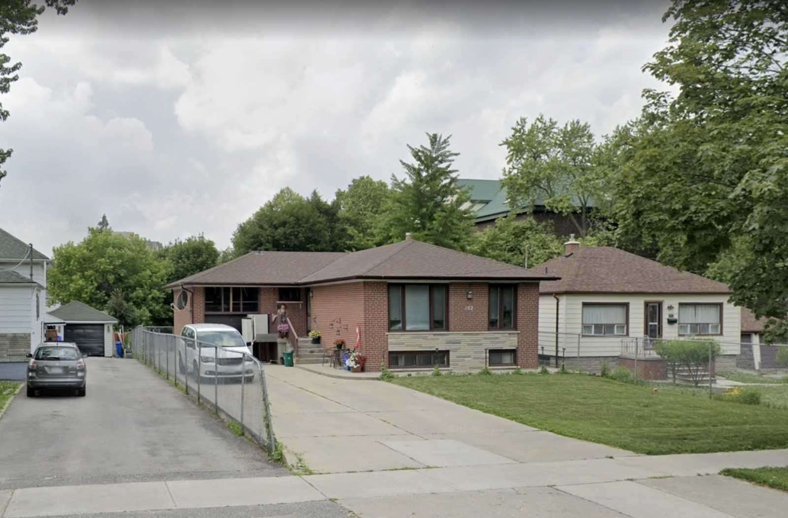182 Essex Ave, Richmond Hill, Ontario, Harding
