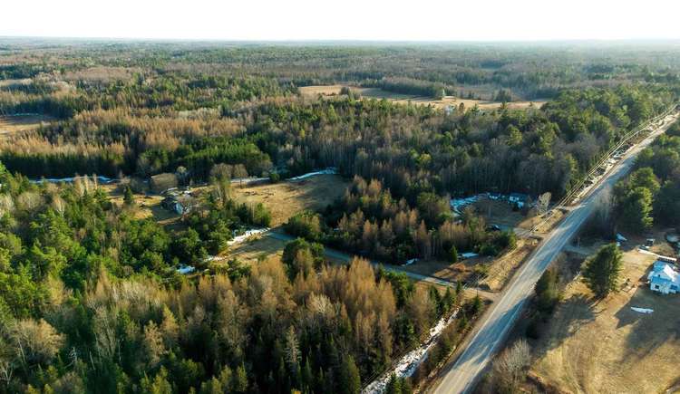 6026 County Rd, Galway-Cavendish and Harvey, Ontario, Rural Galway-Cavendish and Harvey