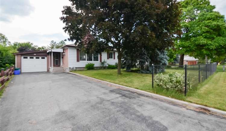 54 Mill St, Ajax, Ontario, Central West