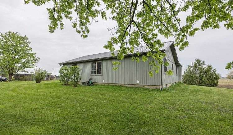 3427 Concession Dr, Southwest Middlesex, Ontario, 