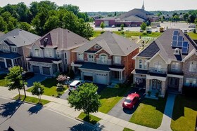 8 Summerberry Way, Hamilton, ON , MLS #X12499156 , Image - 1