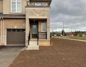 4 Foothills Lane, Hamilton, ON , MLS #X13433178 , Image - 1