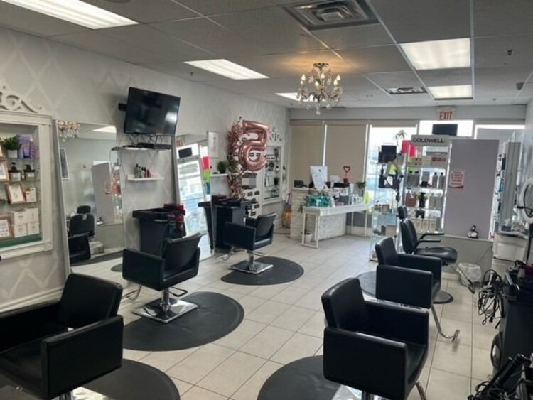 9100 Jane St, Vaughan, Ontario, Vaughan Grove