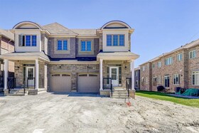 5 Frederick Taylor Way, York, ON , MLS #N12566282 , Image - 1