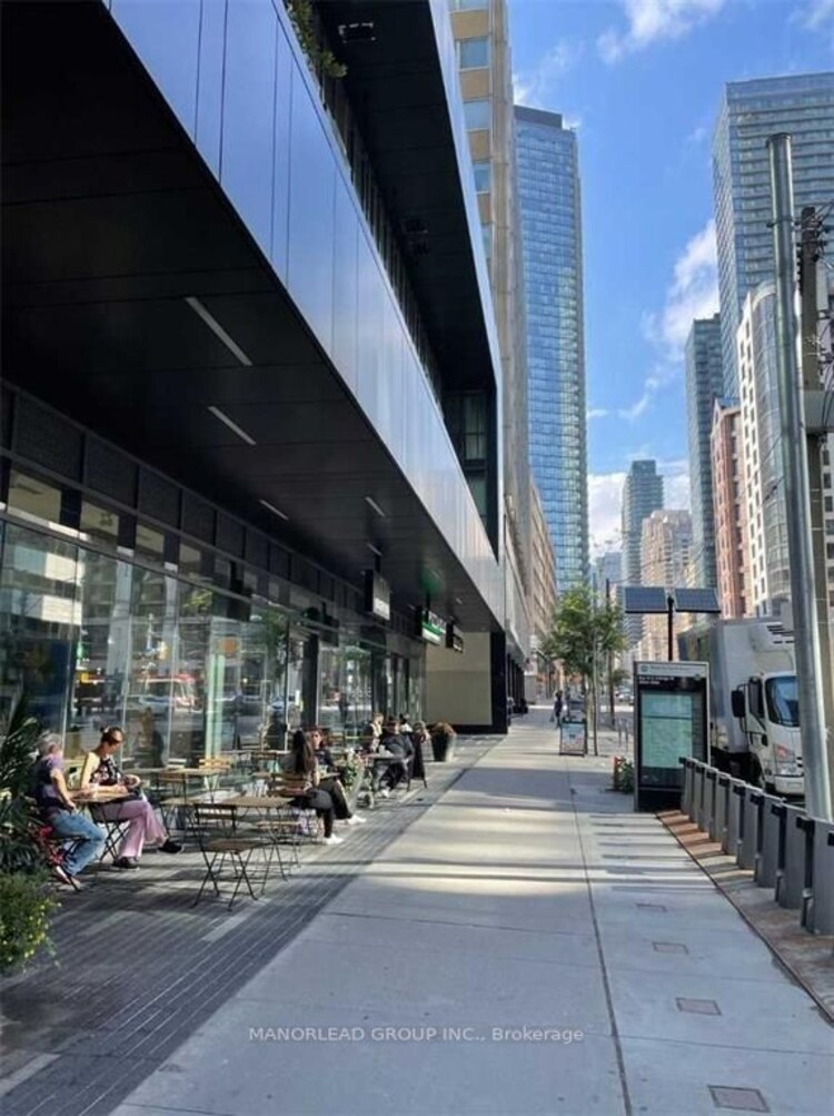 770 Bay St, Toronto, Ontario, Bay Street Corridor