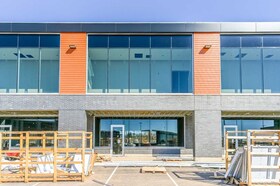 1939 Ironoak Way, Halton, Ontario , MLS #W5996709 , Image - 1