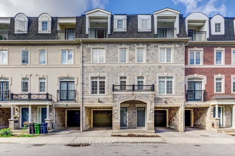 28 Routliffe Lane, Toronto, ON, Newtonbrook West