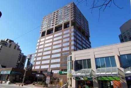 920 Yonge St, Toronto, Ontario, Annex