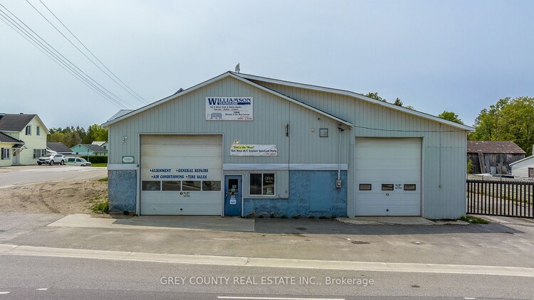 776208 Highway 10, Chatsworth, Ontario, Rural Chatsworth