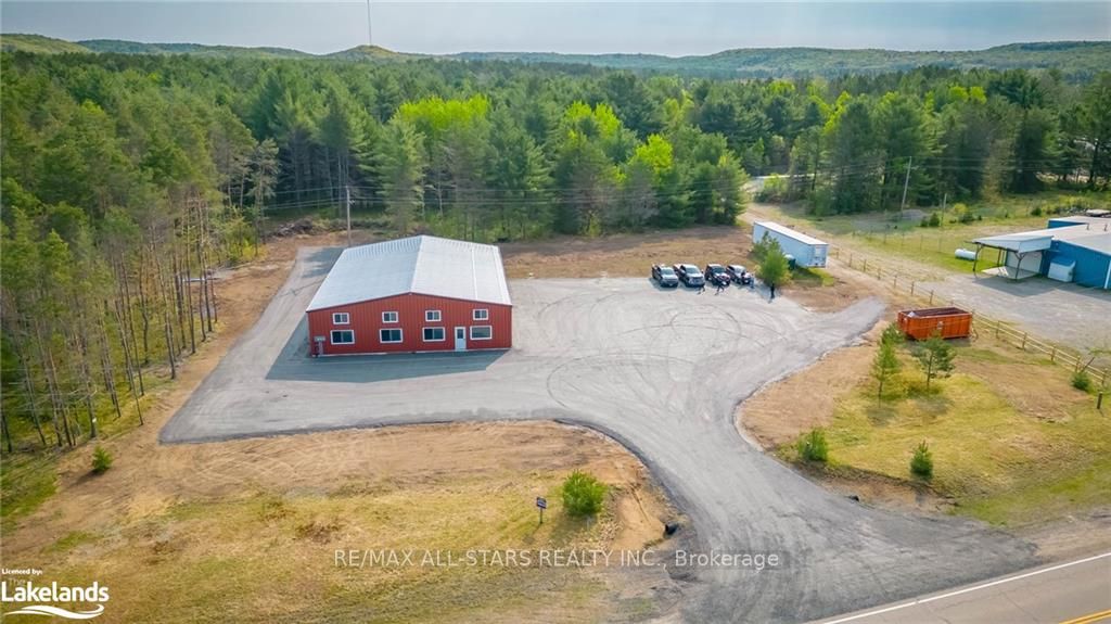 25754 Highway 35, Lake of Bays, Ontario, 