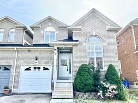 11 Cape Verde Way, York, ON , MLS #N12531992 , Image - 1