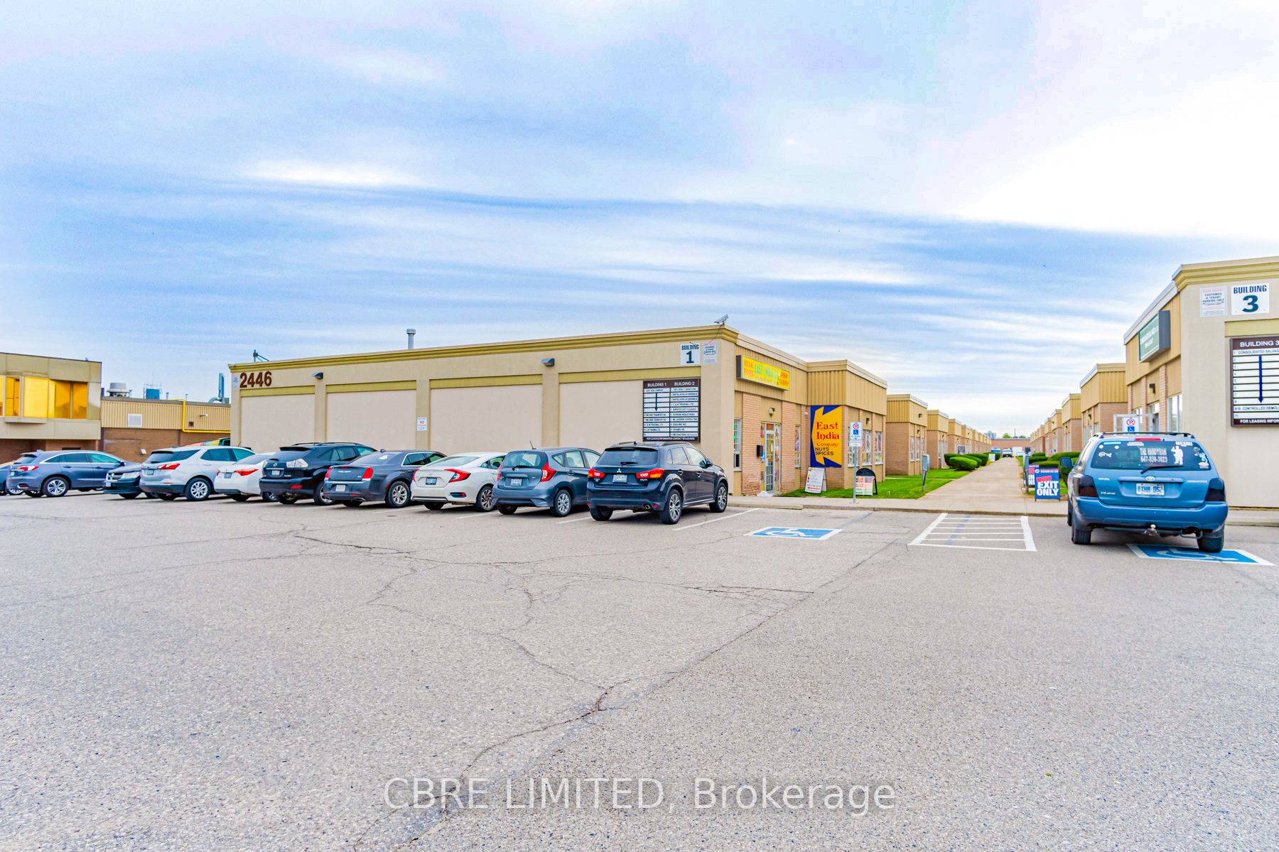 2446 Cawthra Rd, Mississauga, Ontario, Dixie