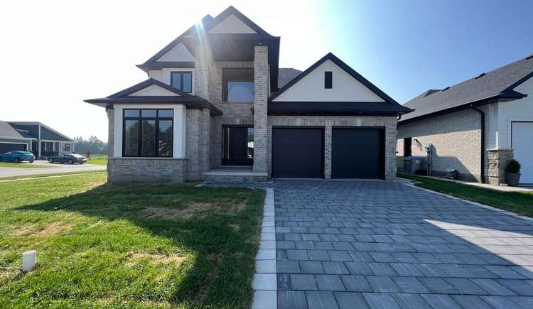 2 Spruce Crct, North Middlesex, Ontario, 