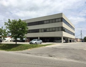 30 Martha St, Peel, Ontario