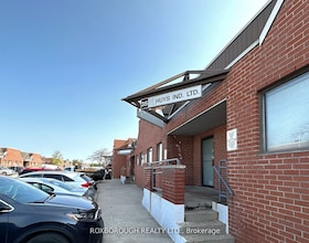 175 Toryork Dr W, Toronto, Ontario , MLS #W6744158 , Image - 1