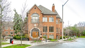 28 Village Centre Pl, Peel, Ontario , MLS #W6756056 , Image - 1