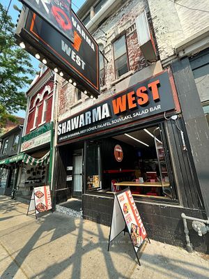 746 Queen St, Toronto, Ontario, Niagara