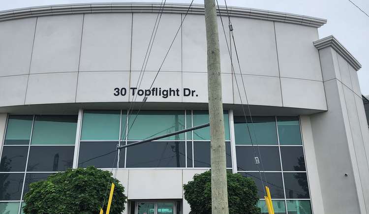 30 Topflight Dr, Mississauga, Ontario, Gateway