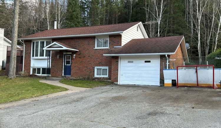 23 Forest Hill Rd, Bancroft, Ontario, 