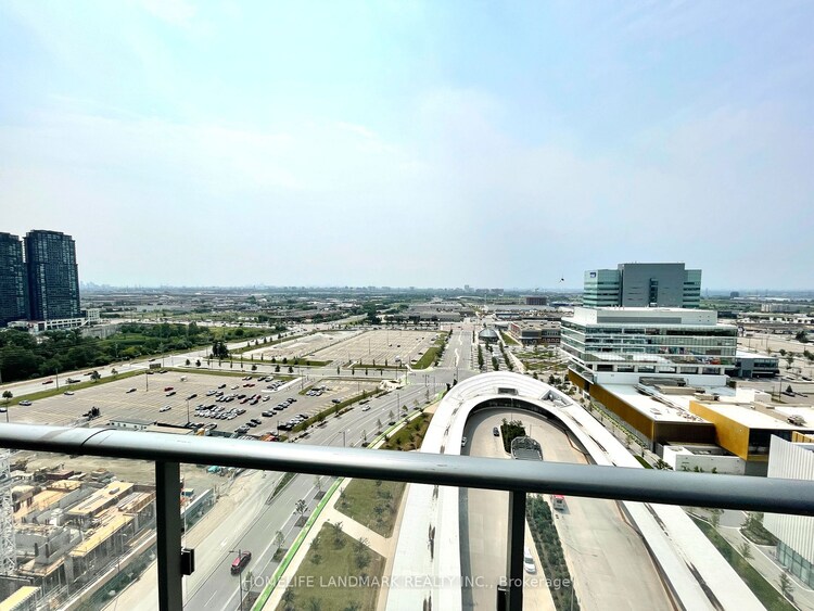 950 Portage Pkwy, Vaughan, Ontario, East Woodbridge