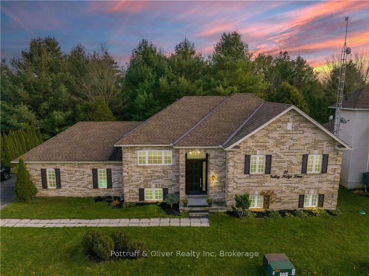 12 Valley Ridge Lane, Hamilton, ON, Rural Flamborough