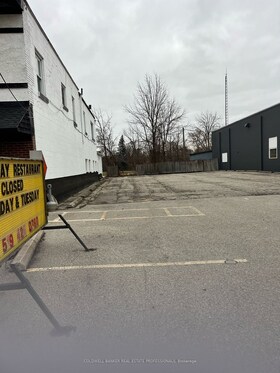 63 Queensway Way W, Norfolk, Ontario , MLS #X7341564 , Image - 1