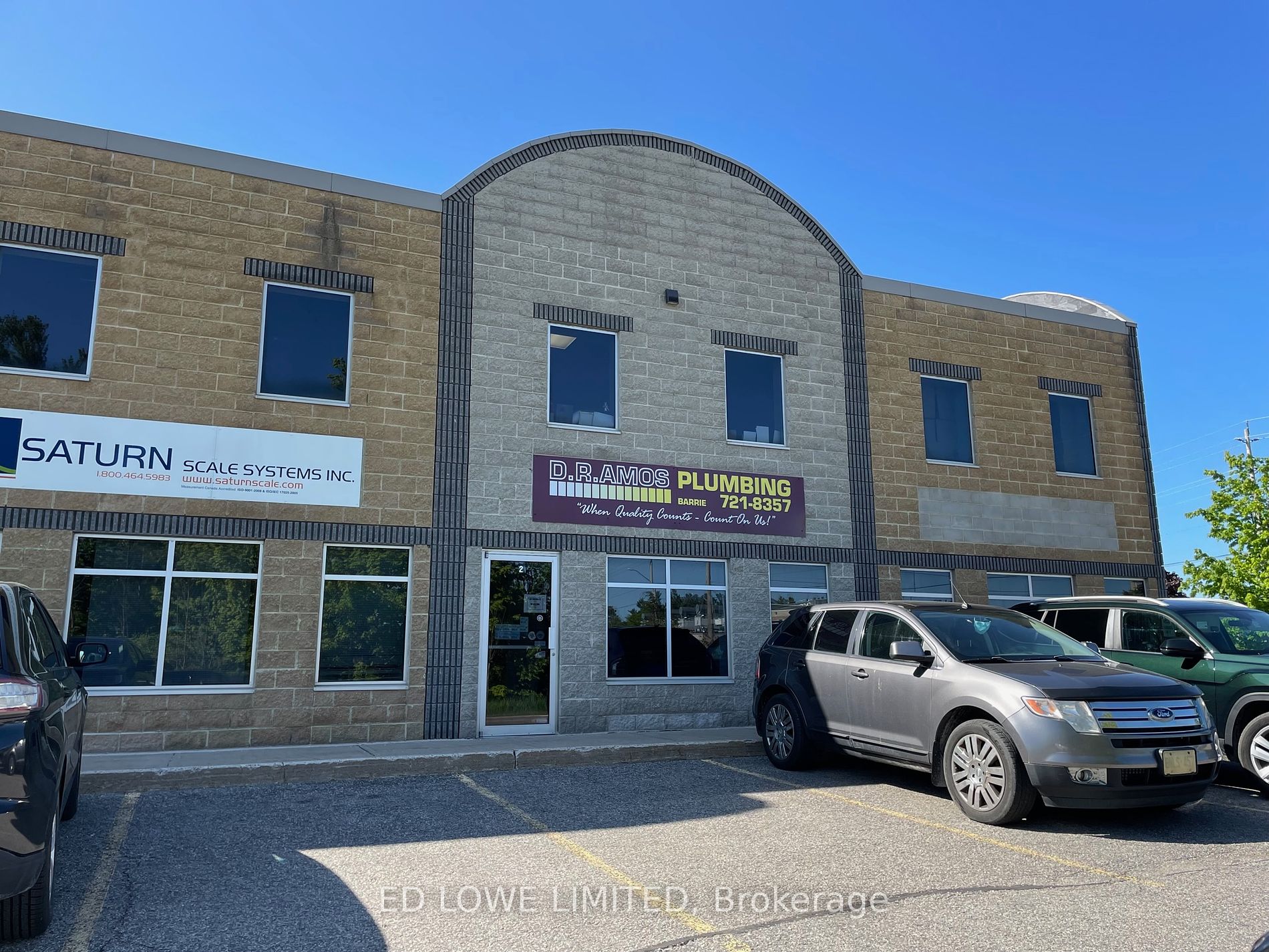 647 Welham Rd, Barrie, Ontario, 400 East