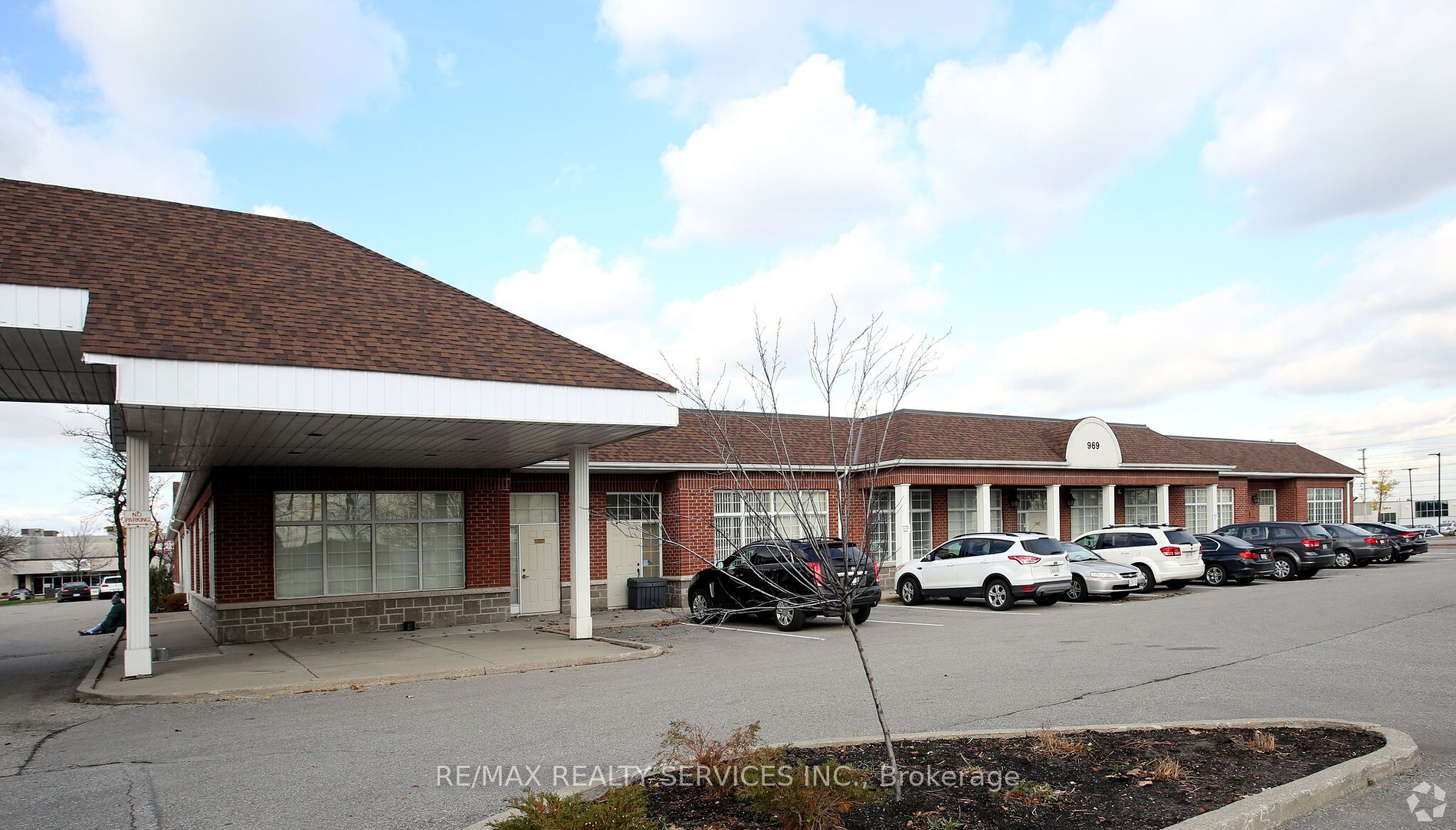 969 Derry Rd, Mississauga, Ontario, Northeast