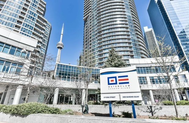 208 Queens Quay W, Toronto, Ontario, Waterfront Communities C1