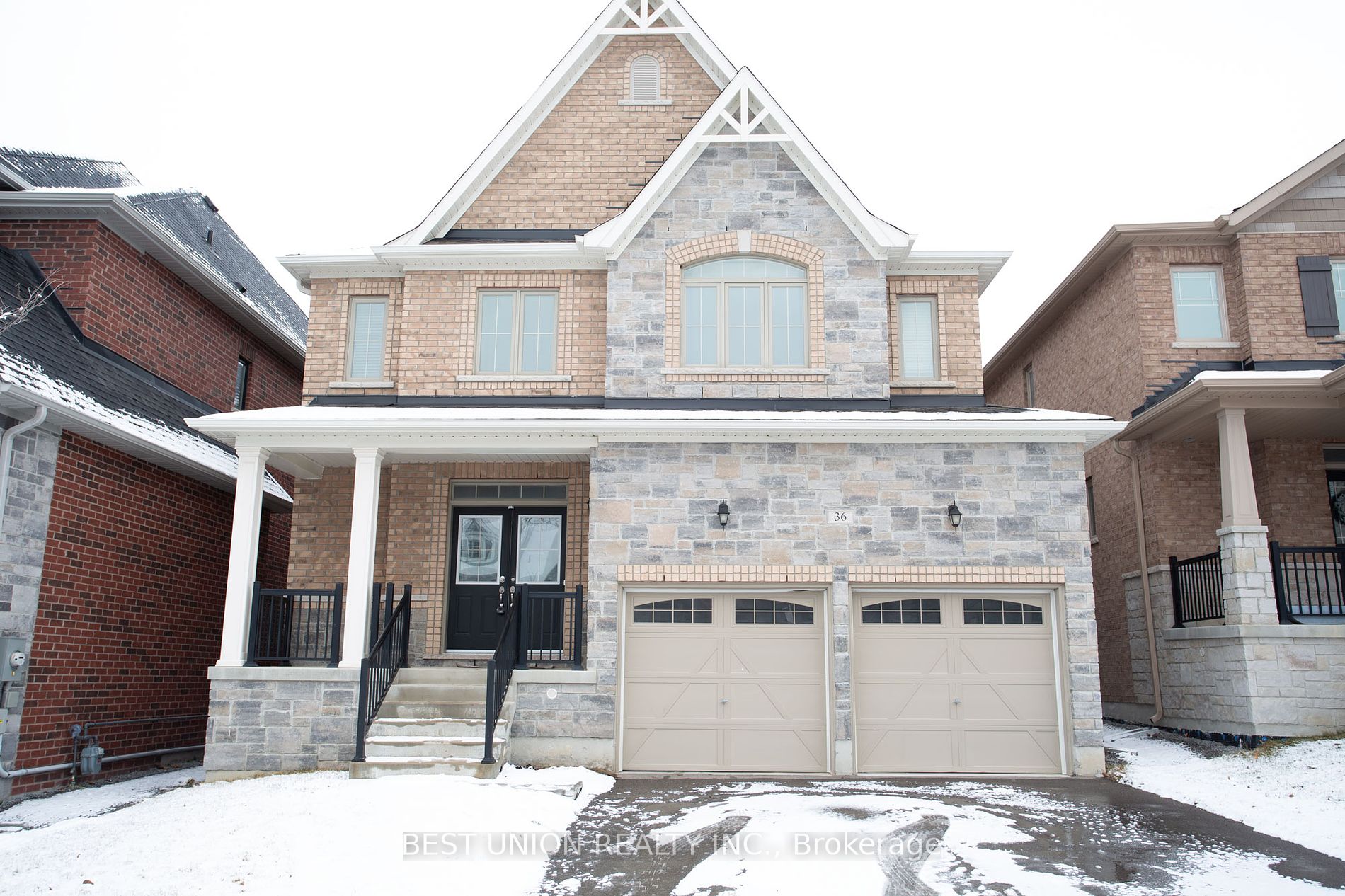 36 Manor Hampton St, East Gwillimbury, Ontario, Sharon