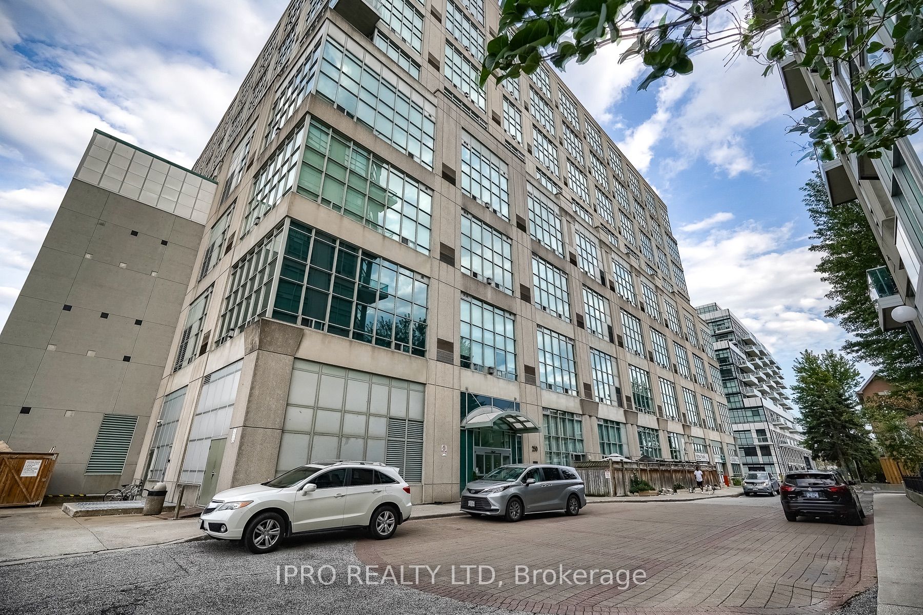 250 Manitoba St, Toronto, Ontario, Mimico