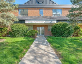 211 York Rd, Hamilton, Ontario , MLS #X7395424 , Image - 1