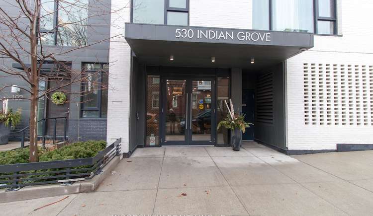 530 Indian Grve, Toronto, Ontario, Junction Area
