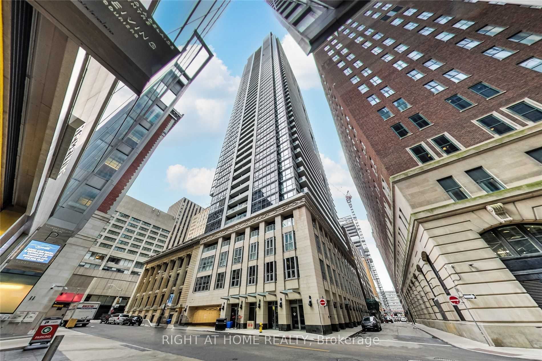 70 Temperance St, Toronto, Ontario, Bay Street Corridor