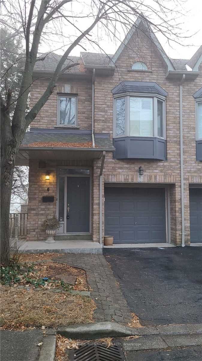 1015 Johnson Lane, Mississauga, Ontario, Clarkson