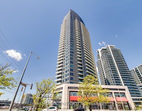 7163 Yonge St, York, Ontario , MLS #N7403068 , Image - 1