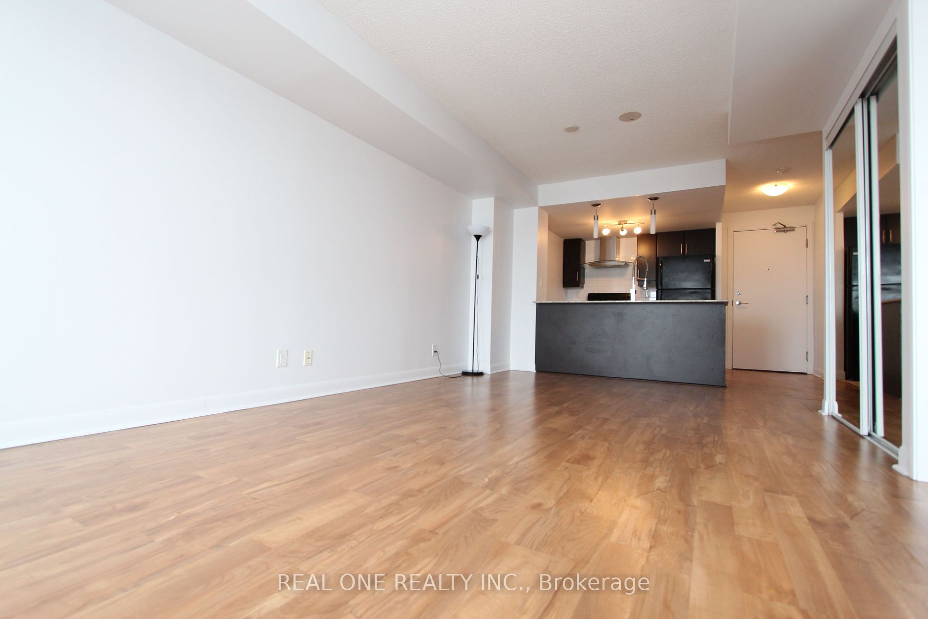 25 Town Centre Crt, Toronto, Ontario, Bendale