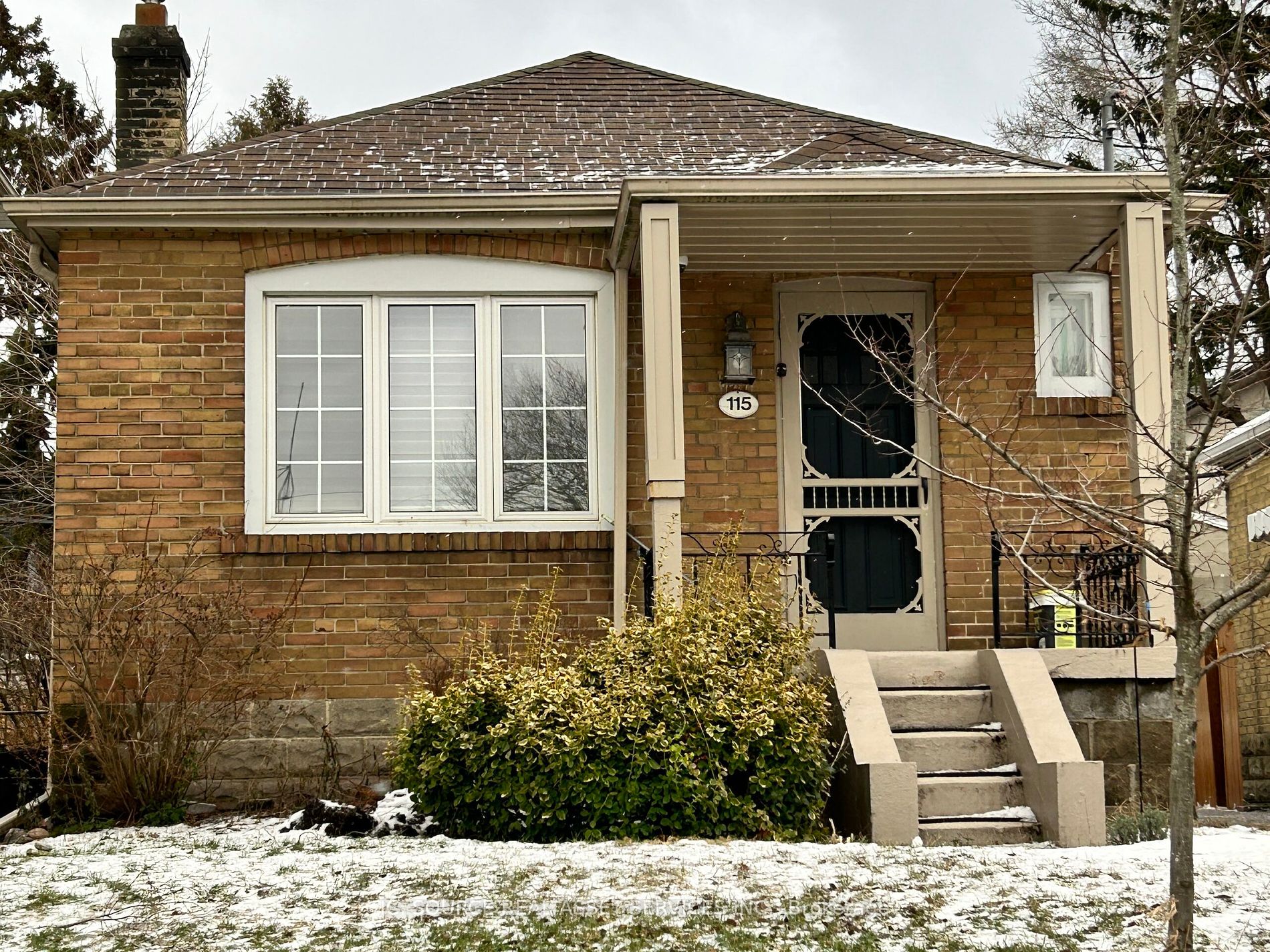 115 Virginia Ave, Toronto, Ontario, East York