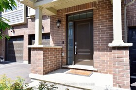 29 Hibiscus Lane, Hamilton, ON , MLS #X12437256 , Image - 1