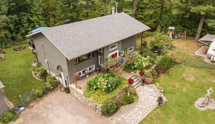 319 Old L'amable Rd, Bancroft, Ontario, 